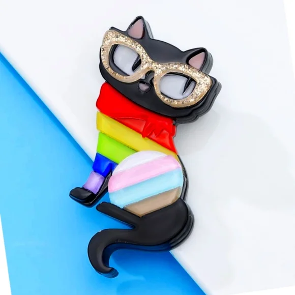 Colorful Acrylic Cat Pin NWOT - Picture 3 of 6